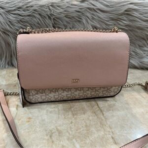 DKNY Sina -MD flip shoulder bag chain monogram women handbag Crossbody bag. New